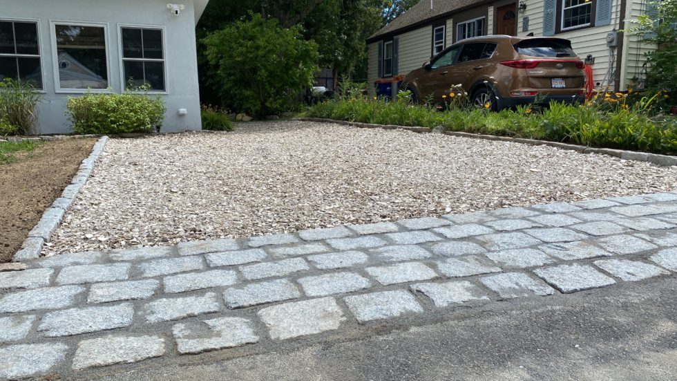 Cobblestone Apron and Crushed Seashell Driveway Installation ...